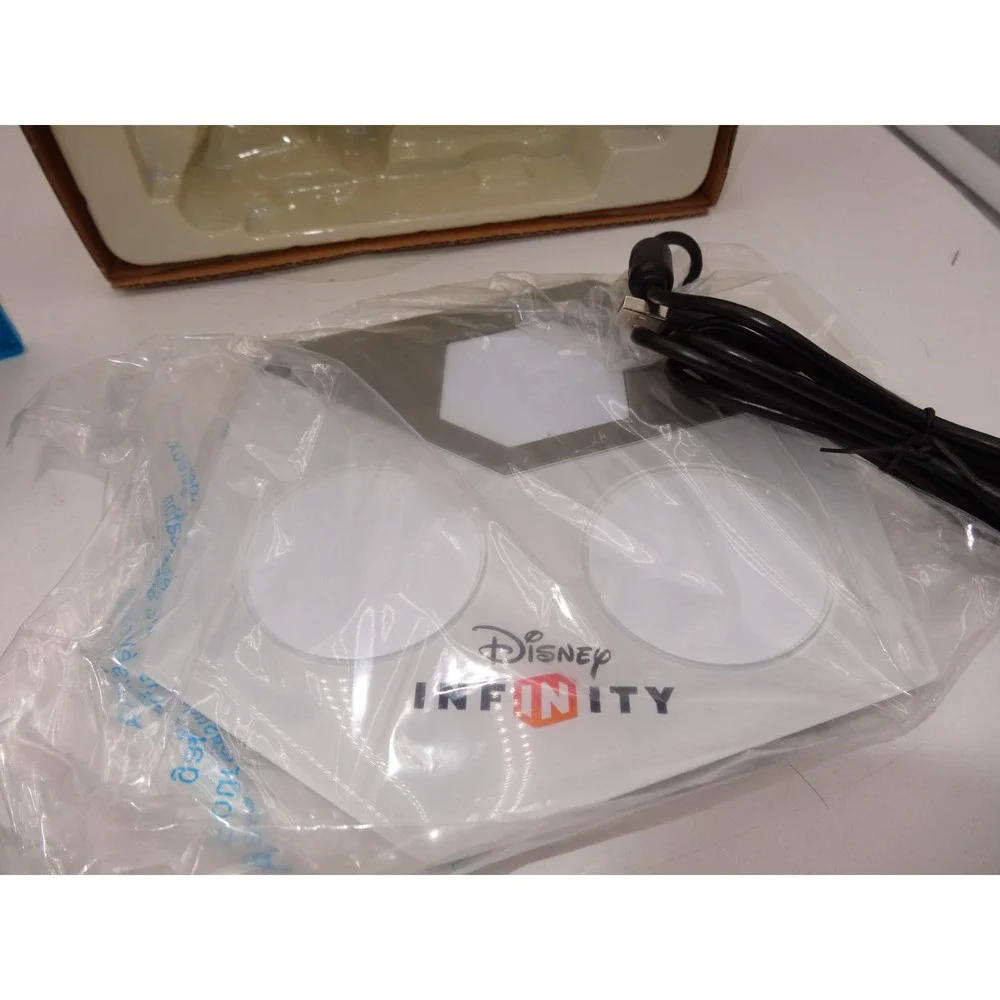 Disney Infinity 3.0 Edition Nintendo Wii U 2015 Complete With Base Anakin Skywal